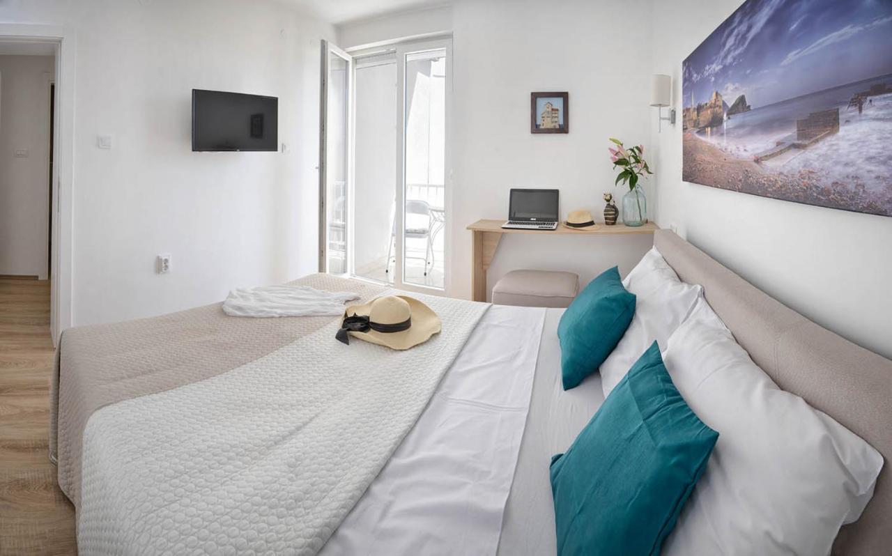 Solimar Apartment Budva
