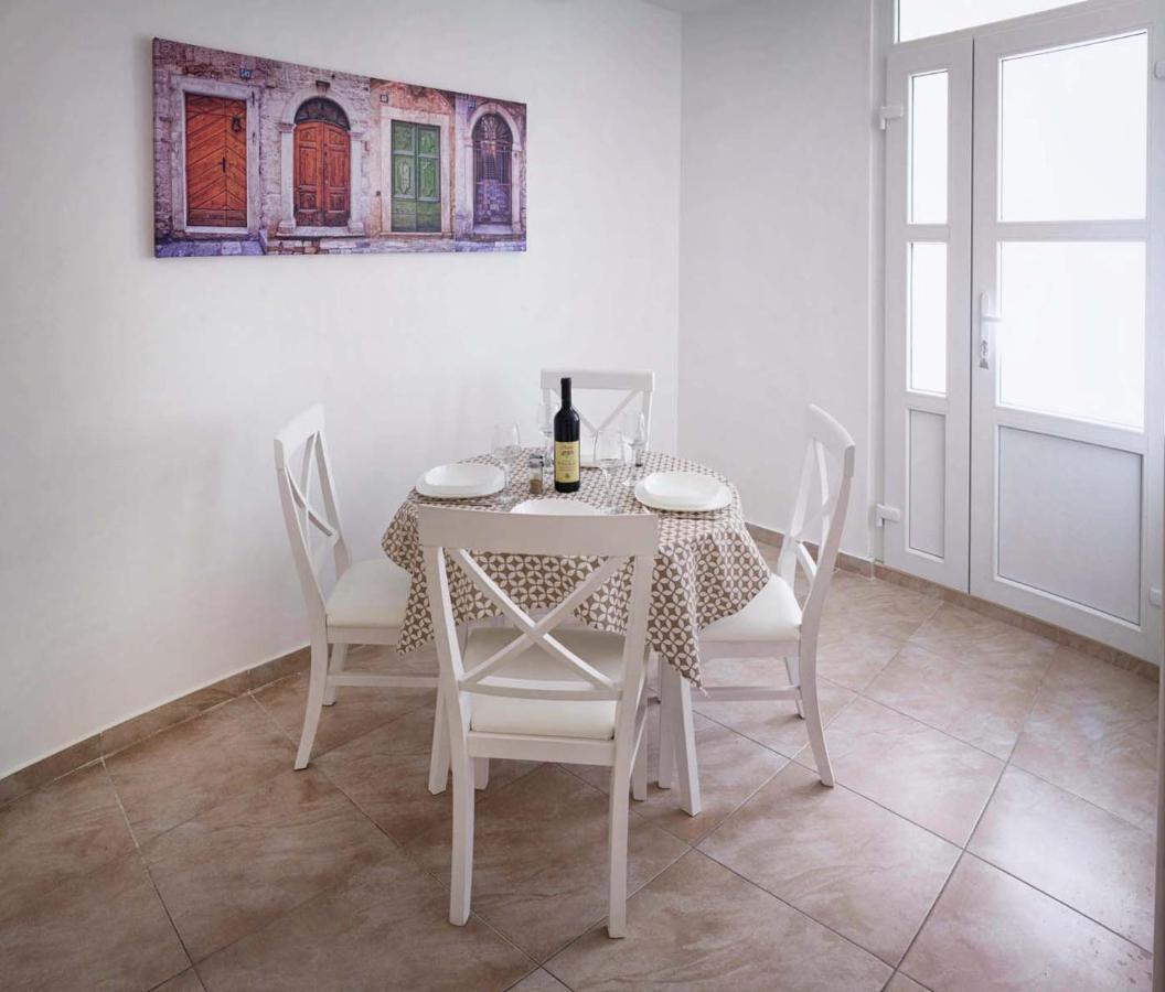 Solimar Apartment
